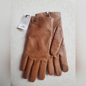 COACH NWT Leather Horse and Carriage Tech Glove Small